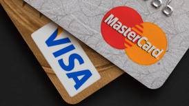 Tumban servicios de PayPal, Visa y MasterCard en Rusia