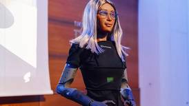Ningún trabajo está seguro: Primer robot con IA que se convierte en CEO de una empresa
