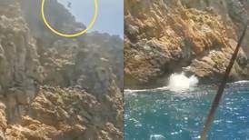 Turista murió al lanzarse desde un acantilado en España: Su familia grabó la tragedia  