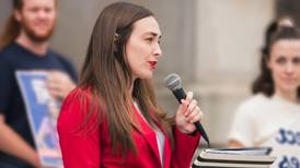 OnlyFans y congresista: Alexandra Hunt combina sus dos trabajos