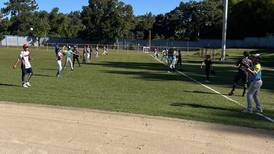Sobre 30 jóvenes participan en primer tryout Sub 12 de la Federación de Béisbol