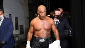 Acusan a Mike Tyson de violación y exigen millonaria compensación 
