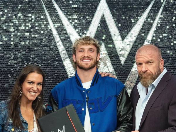 Boxeador problemático de Dorado Beach firma con a WWE
