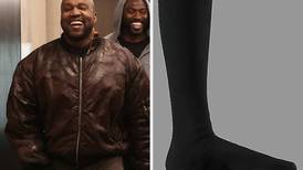 Causa sensación en redes nuevos zapatos de Kanye West 