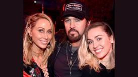 Tish Cyrus, mamá de Miley Cyrus, tramita divorcio para separarse de Billy Ray Cyrus después de 30 años de matrimonio 