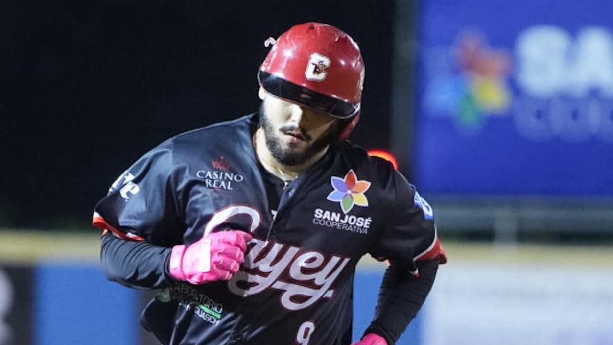 Osvaldo Torres de los Toritos de Cayey.