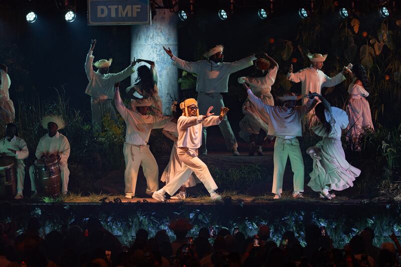 El exponente urbano celebró el segundo concierto de 30 en el Coliseo de Puerto Rico.