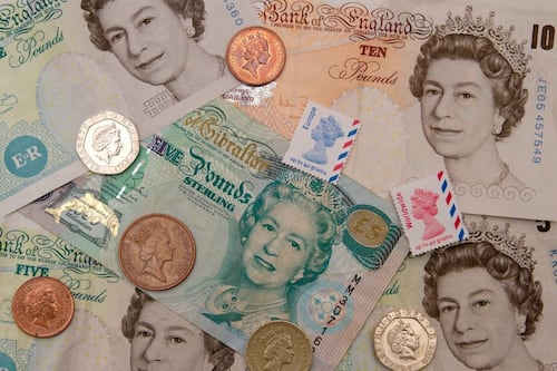 Así son los nuevos billetes con el rostro del rey Carlos III, ¿cuándo entrarán en circulación?