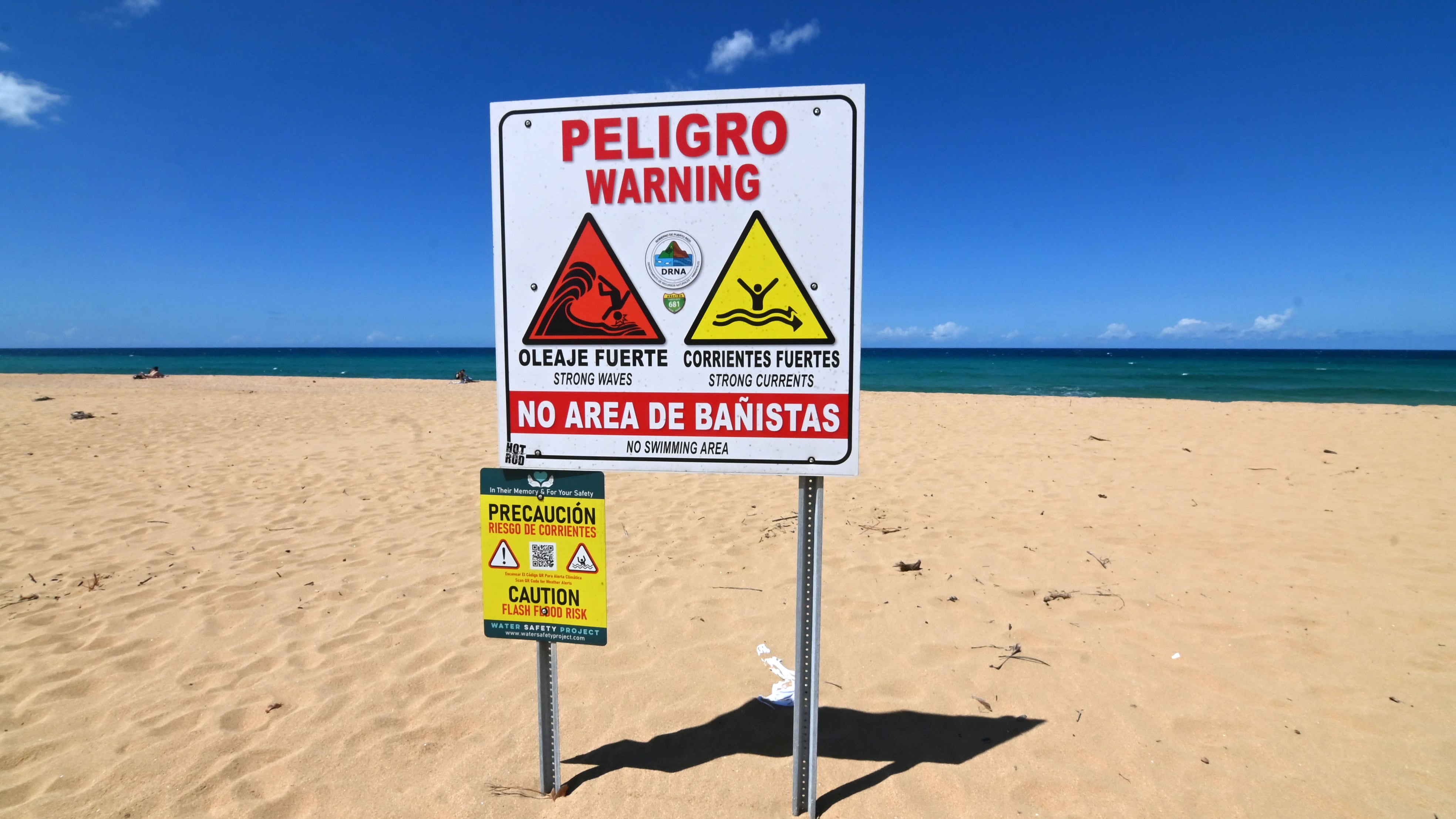 Playa Caza y Pesca. Arecibo Metro