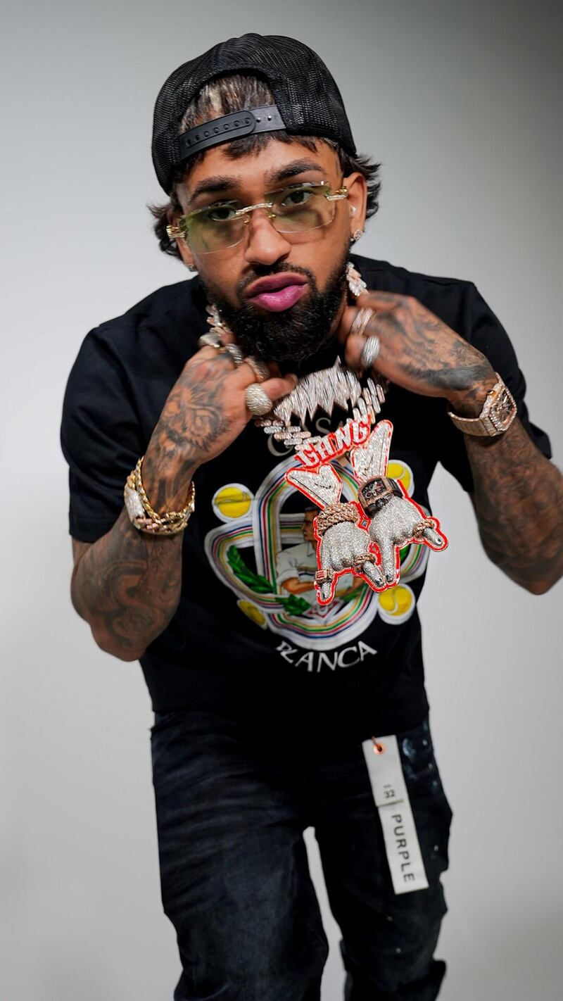 Uno de los pioneros del Trap Latino, Bryant Myers, hará su debut en el Choliseo en noviembre de 2025.