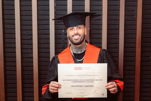 Nicky Jam recibe doctorado honoris causa en Colombia