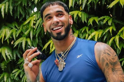 Demandan a Anuel AA por presunta “catimba” a sujeto en parque de diversiones en Orlando