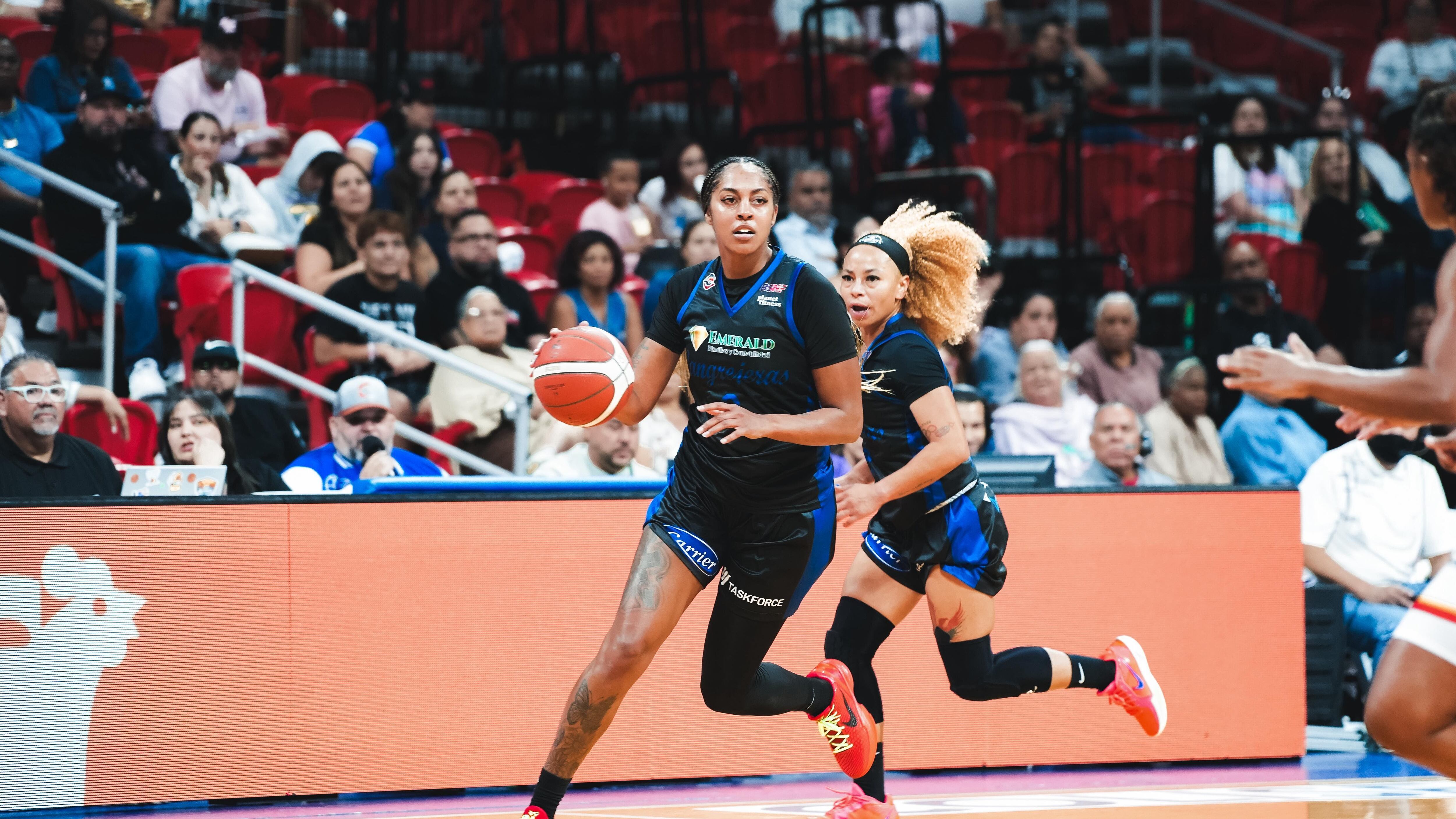 La campeonas del 2024 vencieron a las Gigantes de Carolina en el primer partido de la temporada 2025.