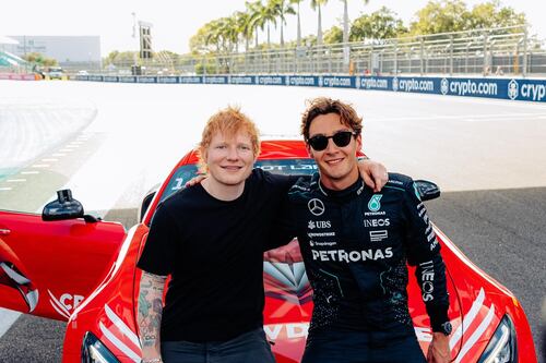 “Es una locura”: así reaccionó Ed Sheeran luego de ser copiloto en el Gran Premio de Miami