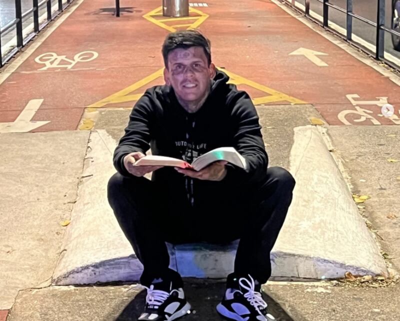 Leandro de Souza sin tatuajes