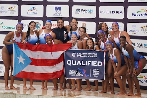 Selecciones de Puerto Rico se llevan plata en polo acuático en Colombia
