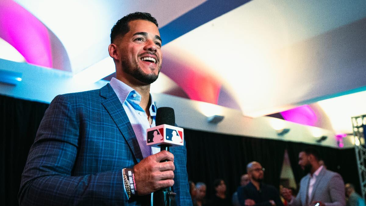 José Berríos fue nominado al Premio Roberto Clemente.