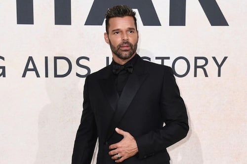 Ricky Martin asegura que fue “víctima de la mentira”
