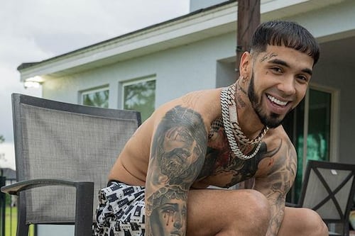 ¡Está apreta’o! Anuel AA no podrá hacer conciertos en el Choliseo