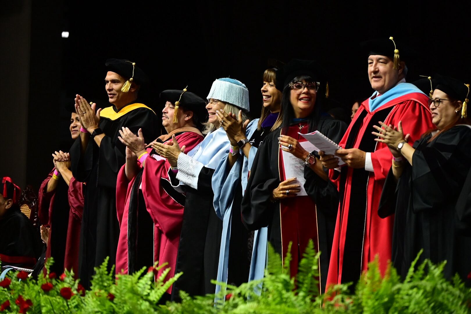 La Universidad de Puerto Rico, Recinto de Río Piedras celebra su Centésima Vigésima Colación de Grados. Coliseo de Puerto Rico. Hato Rey Metro PR 26 de junio de 2025