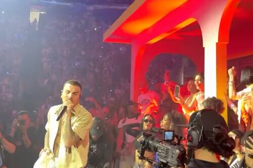 Residencia de Bad Bunny: Rauw Alejandro llegó a la función 27