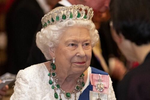 La Reina Isabel veía The Crown “los domingos por la noche”