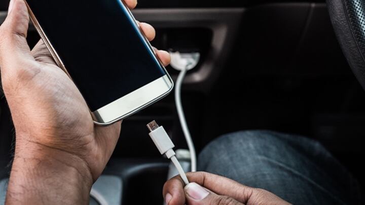 Un accesorio que no puede faltar y siempre tener la suficiente batería en tu celular.