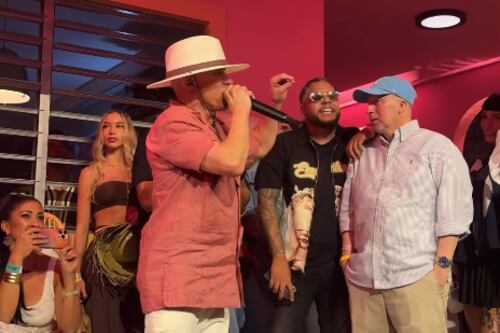 Vico C y la vieja escuela la montan en la residencia de Bad Bunny