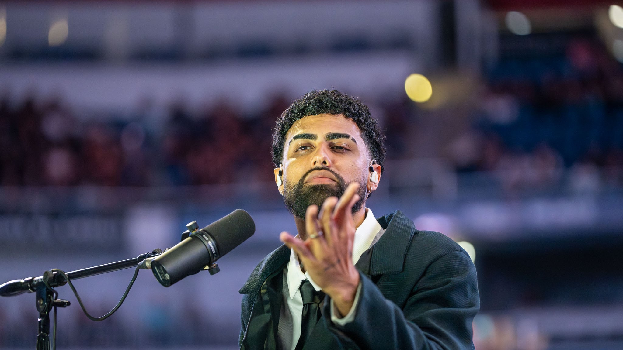 El exponente urbano realizó el espectáculo "Mundo Rueditas" en el Coliseo de Puerto Rico.