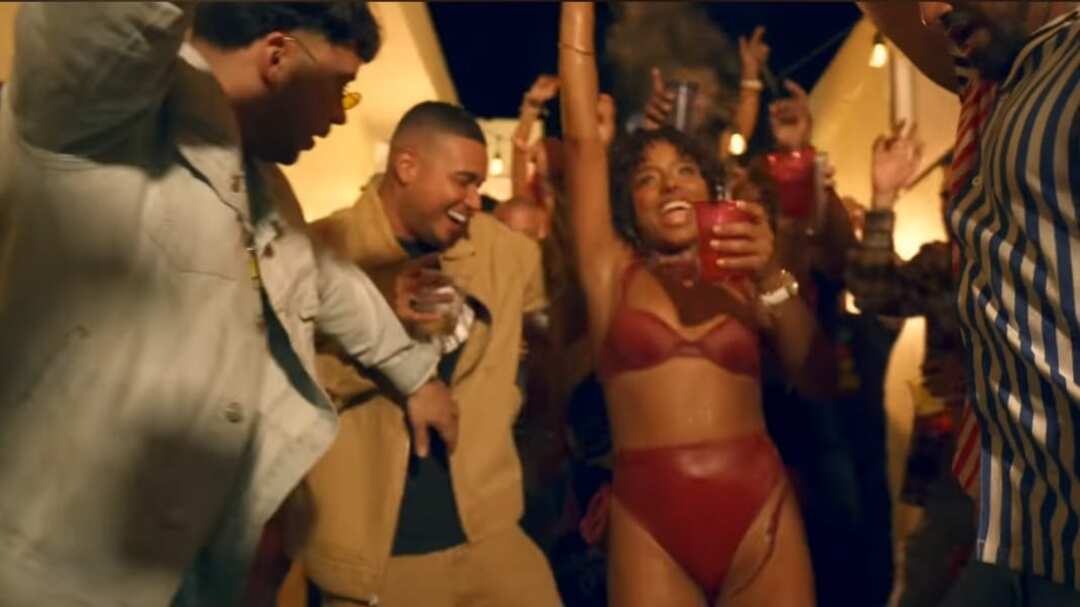 Lisha Ramón Mejía en video de reguetón