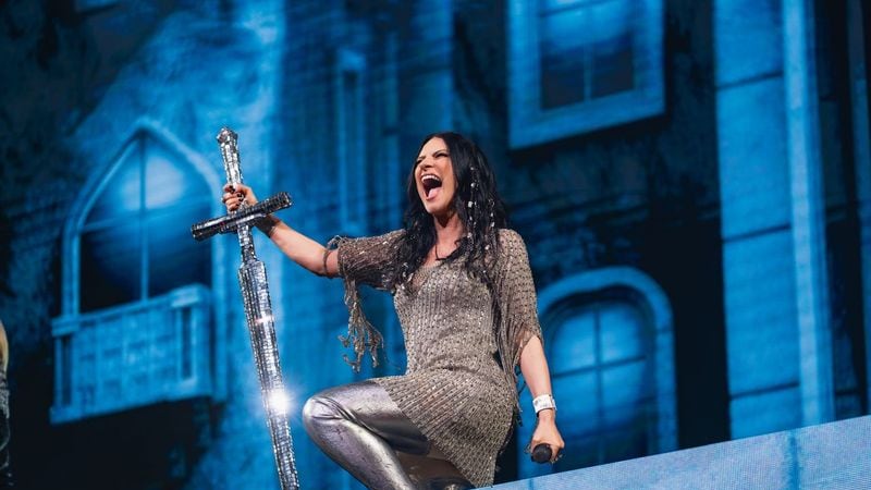 Laura Pausini.