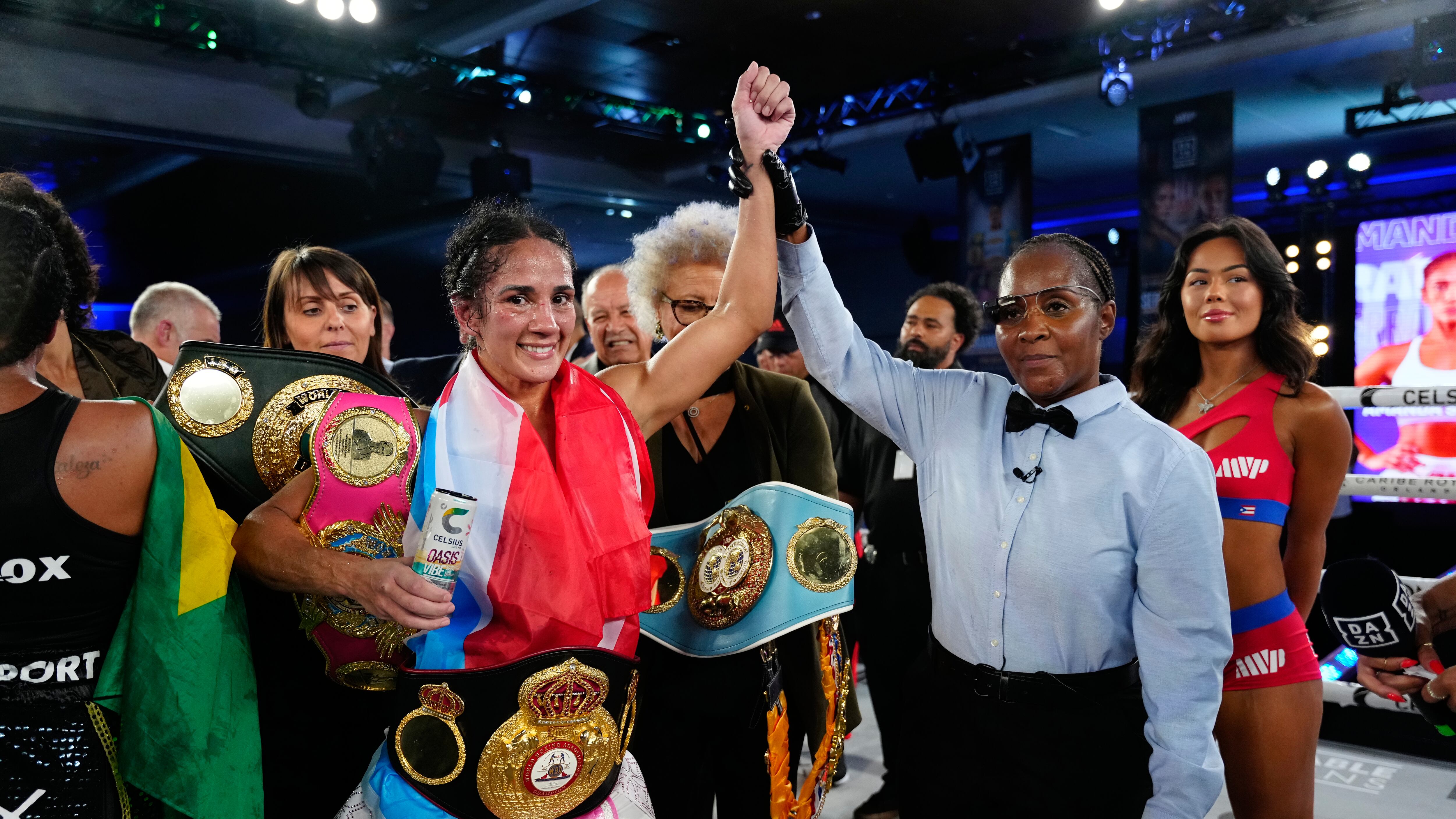 Pelea Amanda Serrano vs Danila Ramos