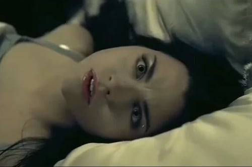 ‘Bring Me To Life’ de Evanescence superó los 1000 millones de reproducciones en YouTube