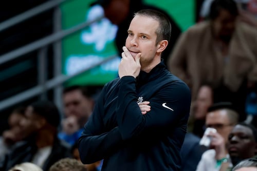 Blazers sacan del camino a los Suns y entran a los “playoffs” de la NBA