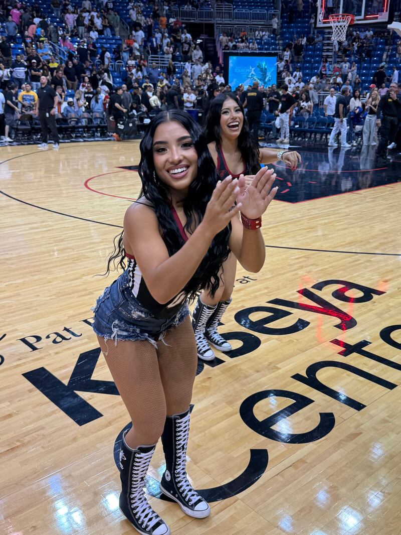 El partido entre los Miami Heat y Orlando Magic en el Coliseo de Puerto Rico.