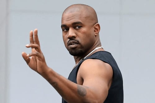 Marcas le dicen “fo” a Kanye West y retiran su auspicio a festival que encabezará