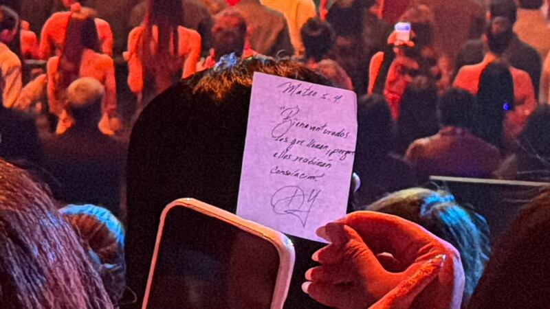 Daddy Yankee dejó una nota a todos los invitados de los Premios Billboard