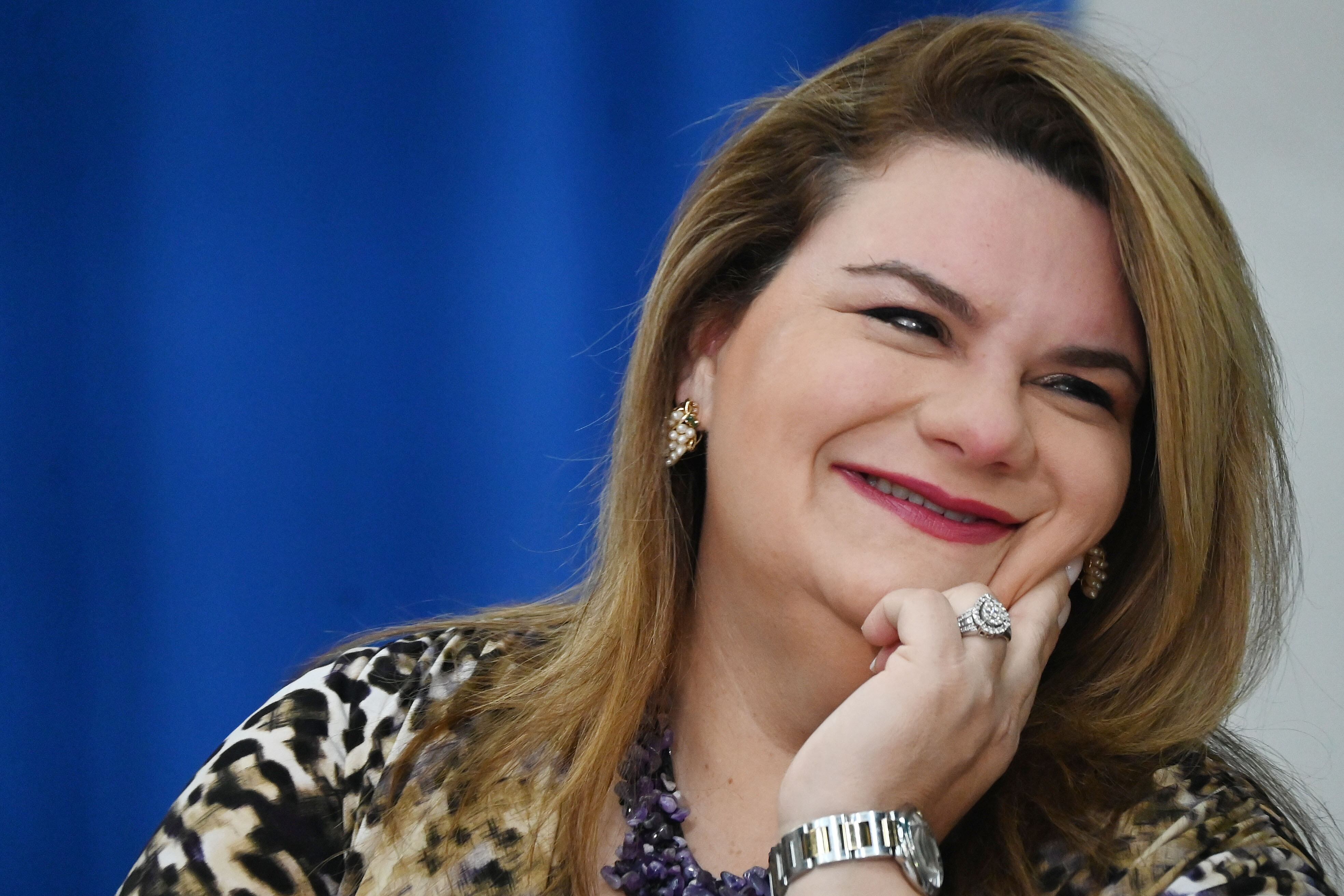 JGo le forma perreta a periodista por preguntas sobre Ciary y decide picharle