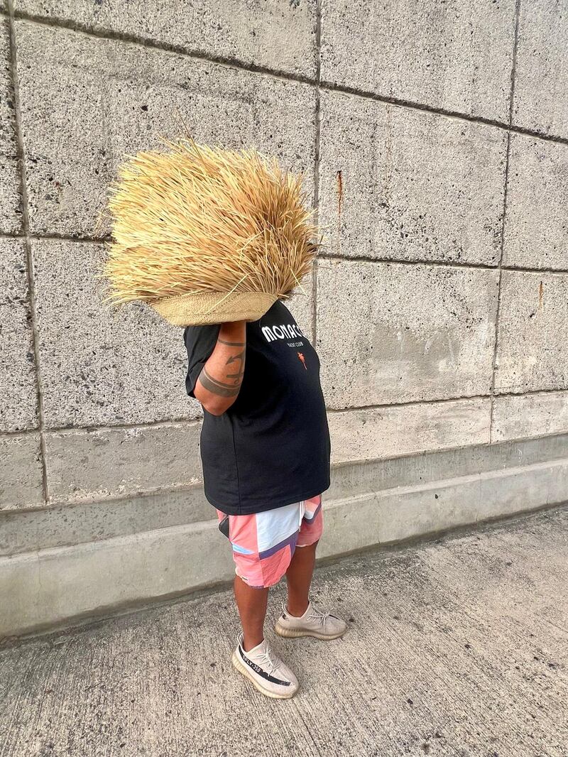 Personas de todas partes llegaron hasta el Coliseo de Puerto Rico, José Miguel Agrelot.