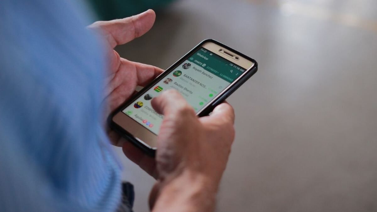 Esconder el estado de conexión en WhatsApp es posible desde 2022