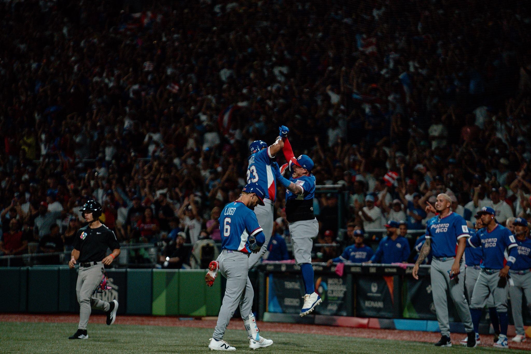 ¡Donas para el café! Puerto Rico pintó de blanco a Colombia