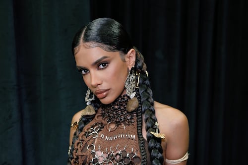 Anitta y el poder de su voz femenina