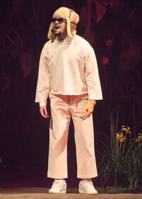 El exponente urbano interpretó sobre 30 canciones en la primera función de "No me quiero ir de aquí".