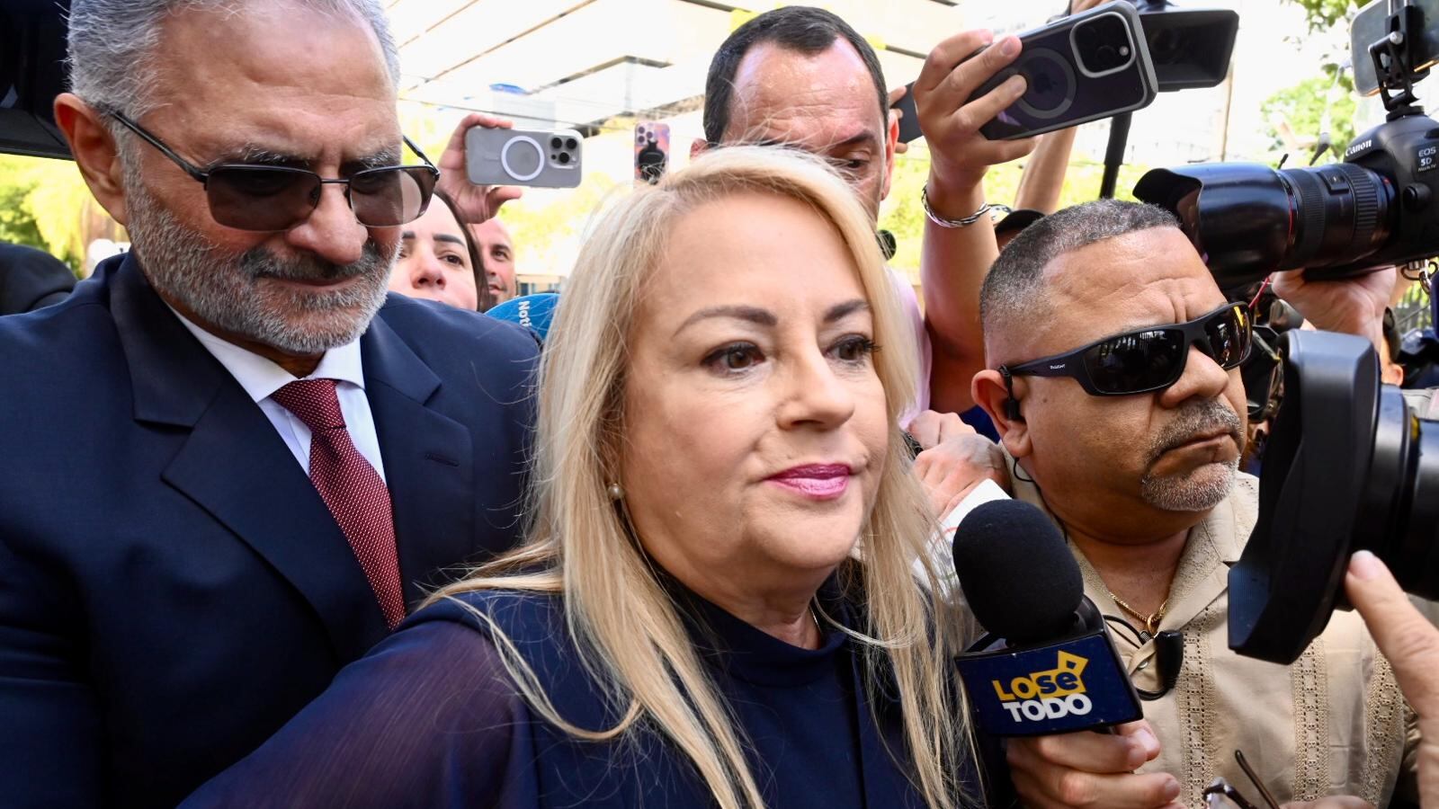 Primera gobernante con convicción.