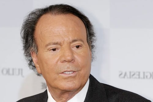 ¡Por 200 millones! Julio Iglesias demandará a medios que difundieron alegados abusos sexuales y acoso contra exempleadas
