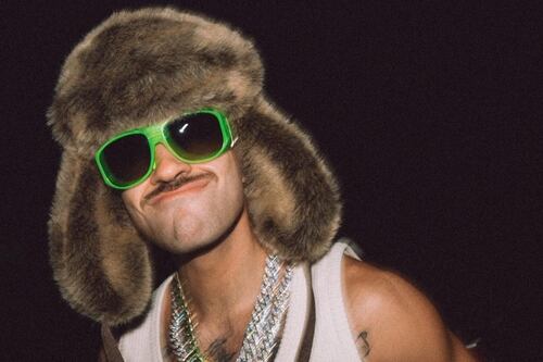 “Ni Anuel de atrevió a tanto”: Feid revolucionó las redes por lo que le hizo a su ropa interior