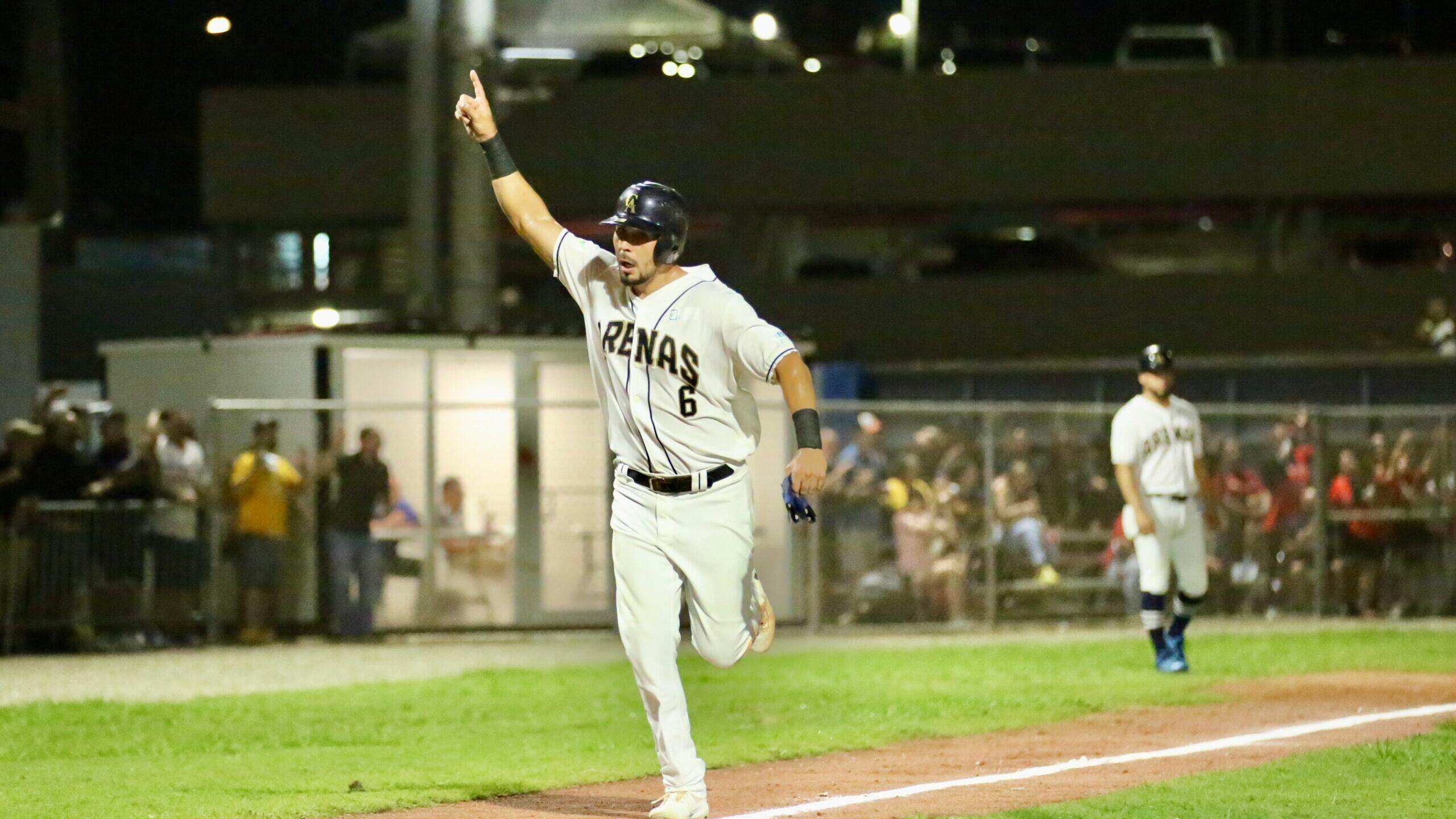 Noel Cuevas de los Arenosos de Camuy