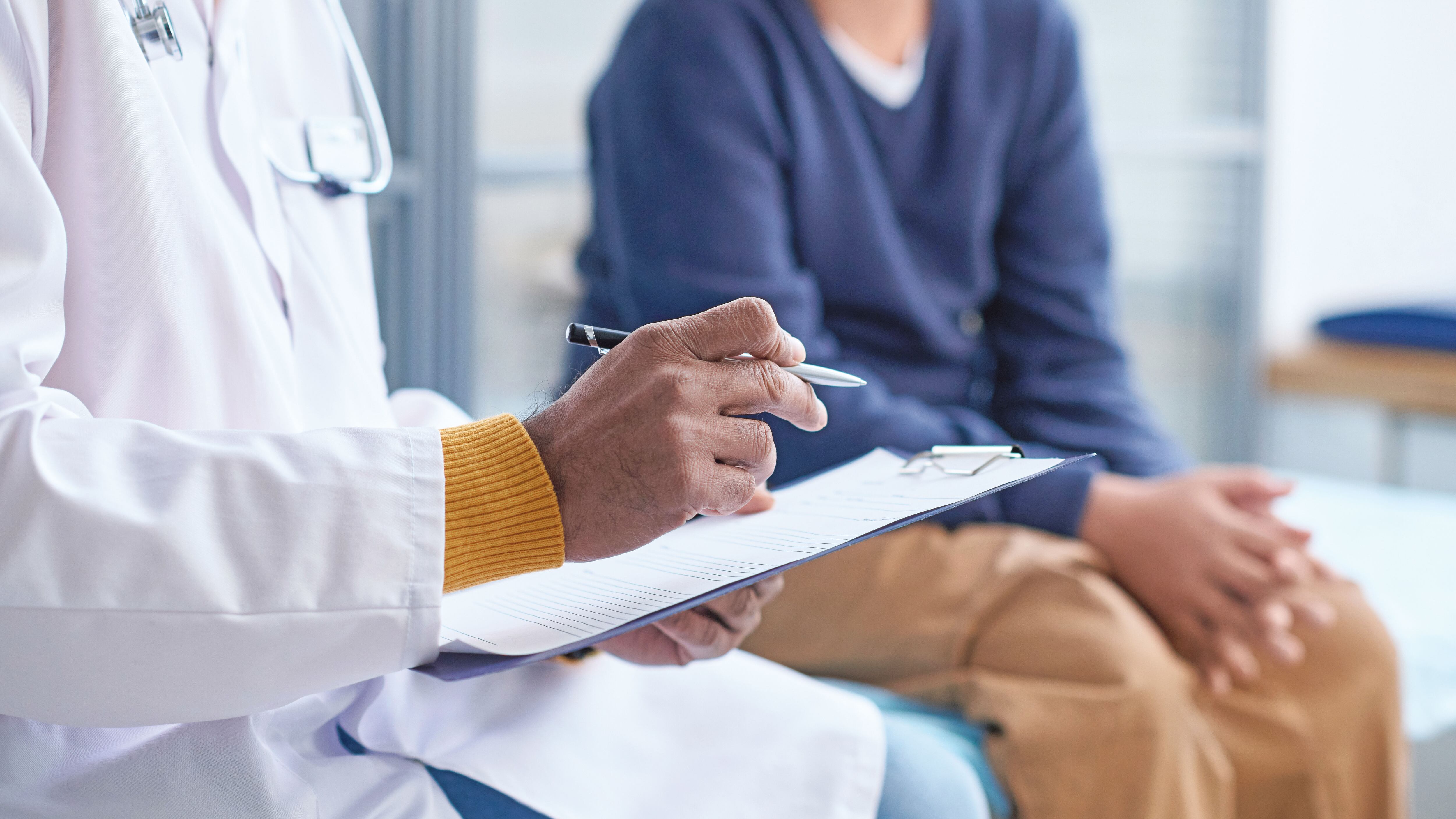 Cita médica, doctor, adolescente, menor