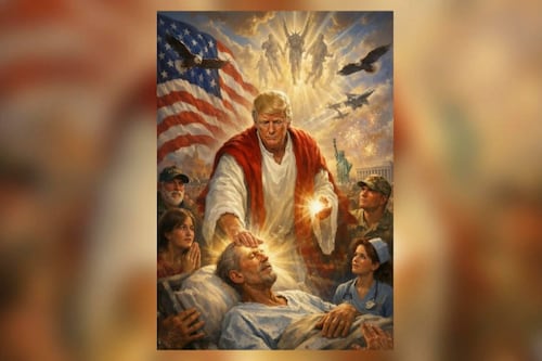 Trump se va a lo loco y publica imagen donde es comparado con Jesús