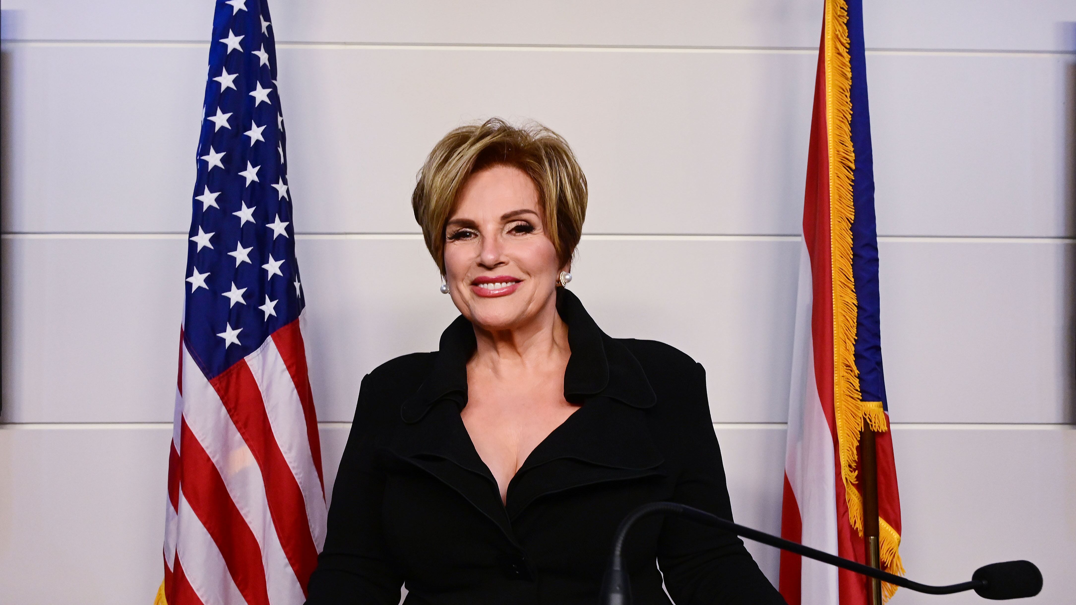 Reconocimiento del Senado a la Mujer Noticia, Carmen Jovet.